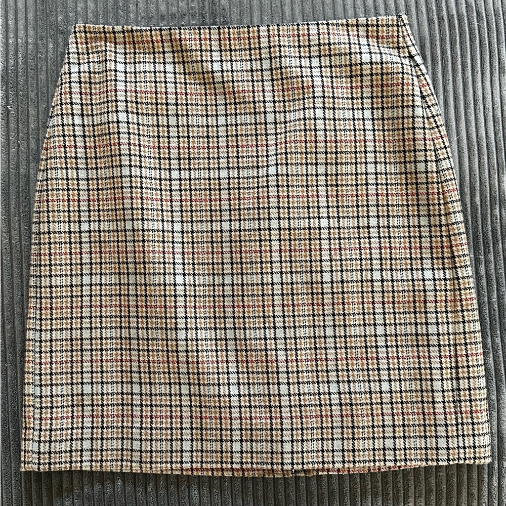 Plaid skirt